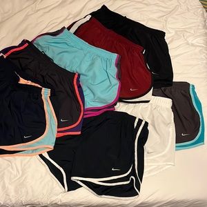 Nike Women's Tempo Running Shorts - Medium